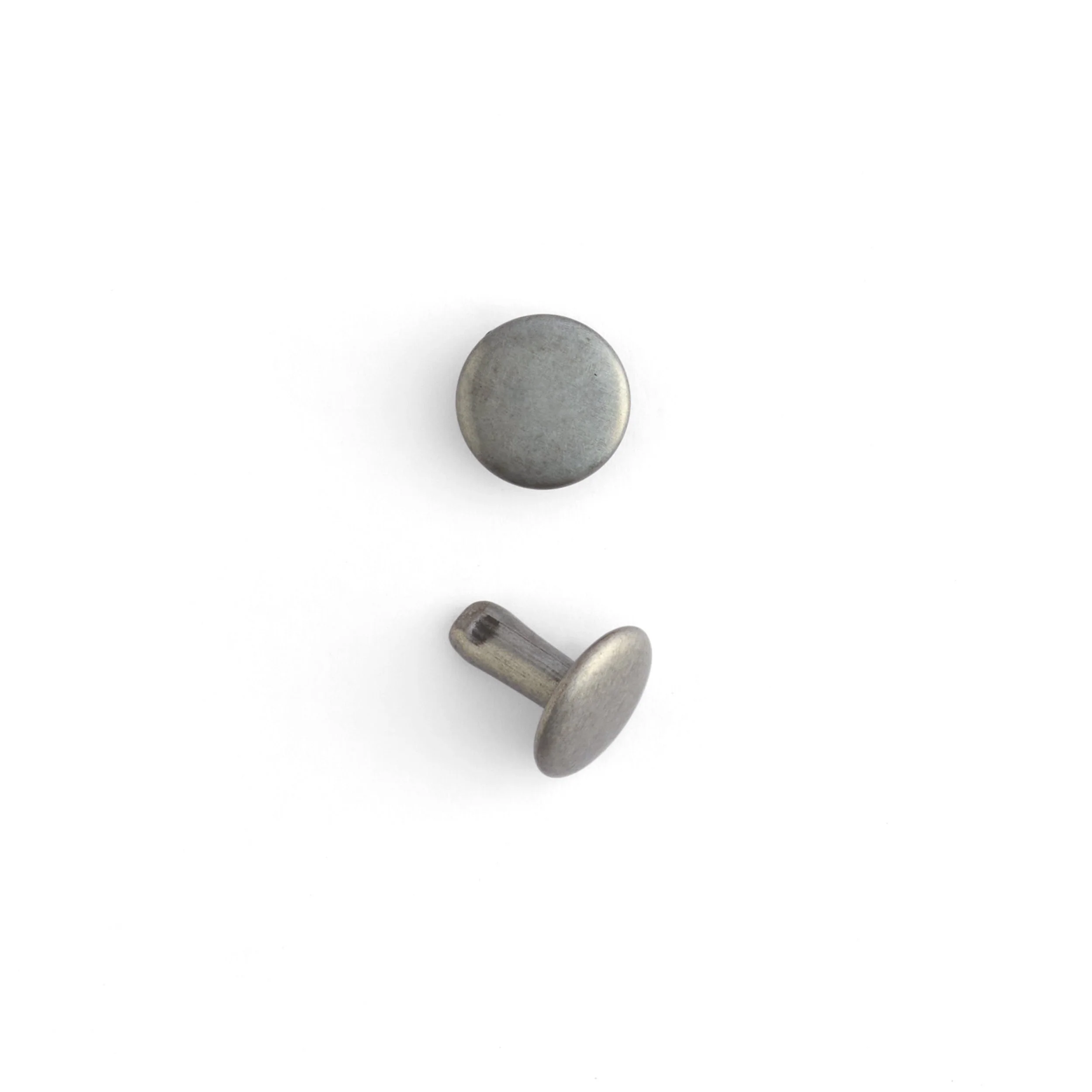 Double Cap Rivets 100 Pack - Image 12