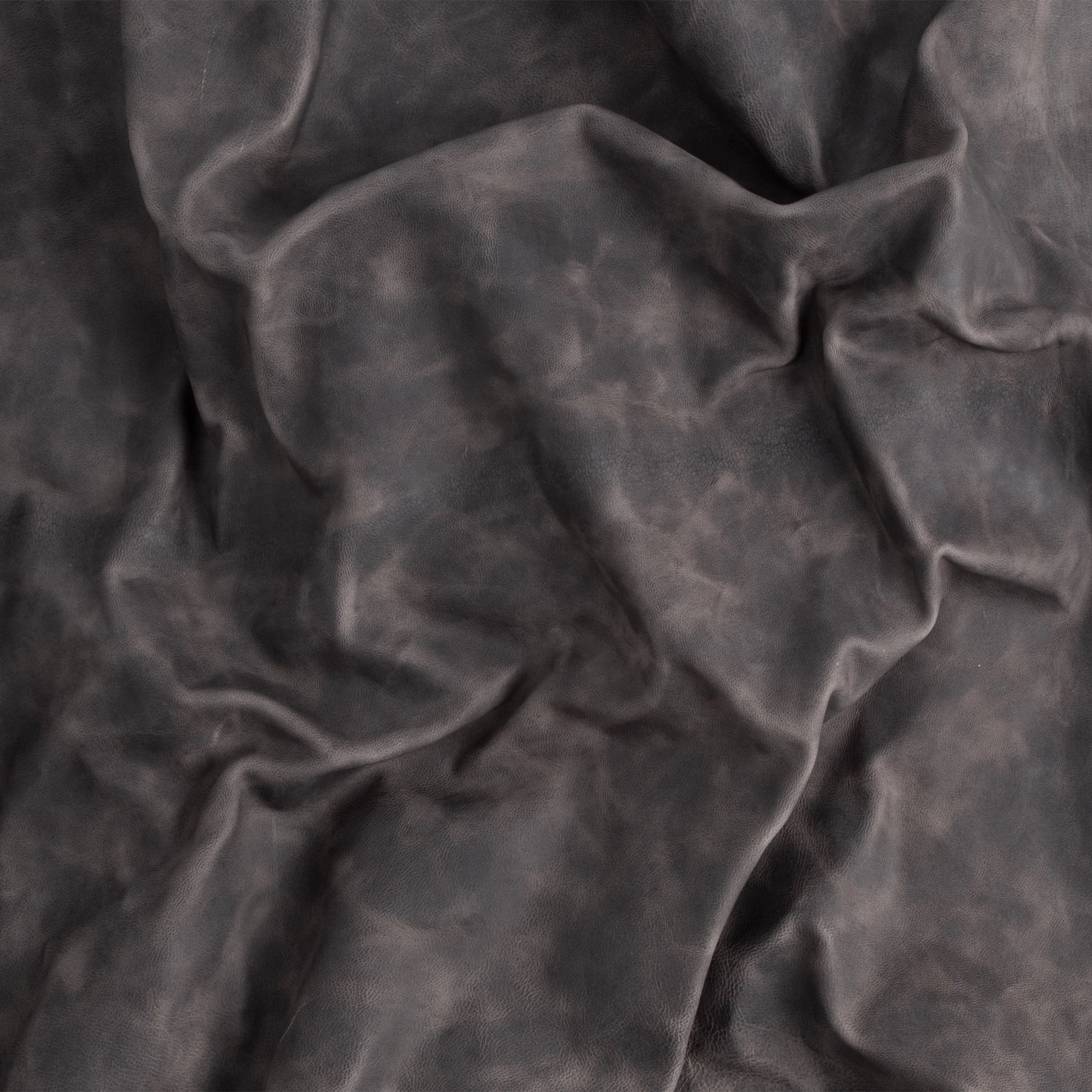 Canne Grasso Veg-Tan Small Skin - Image 11