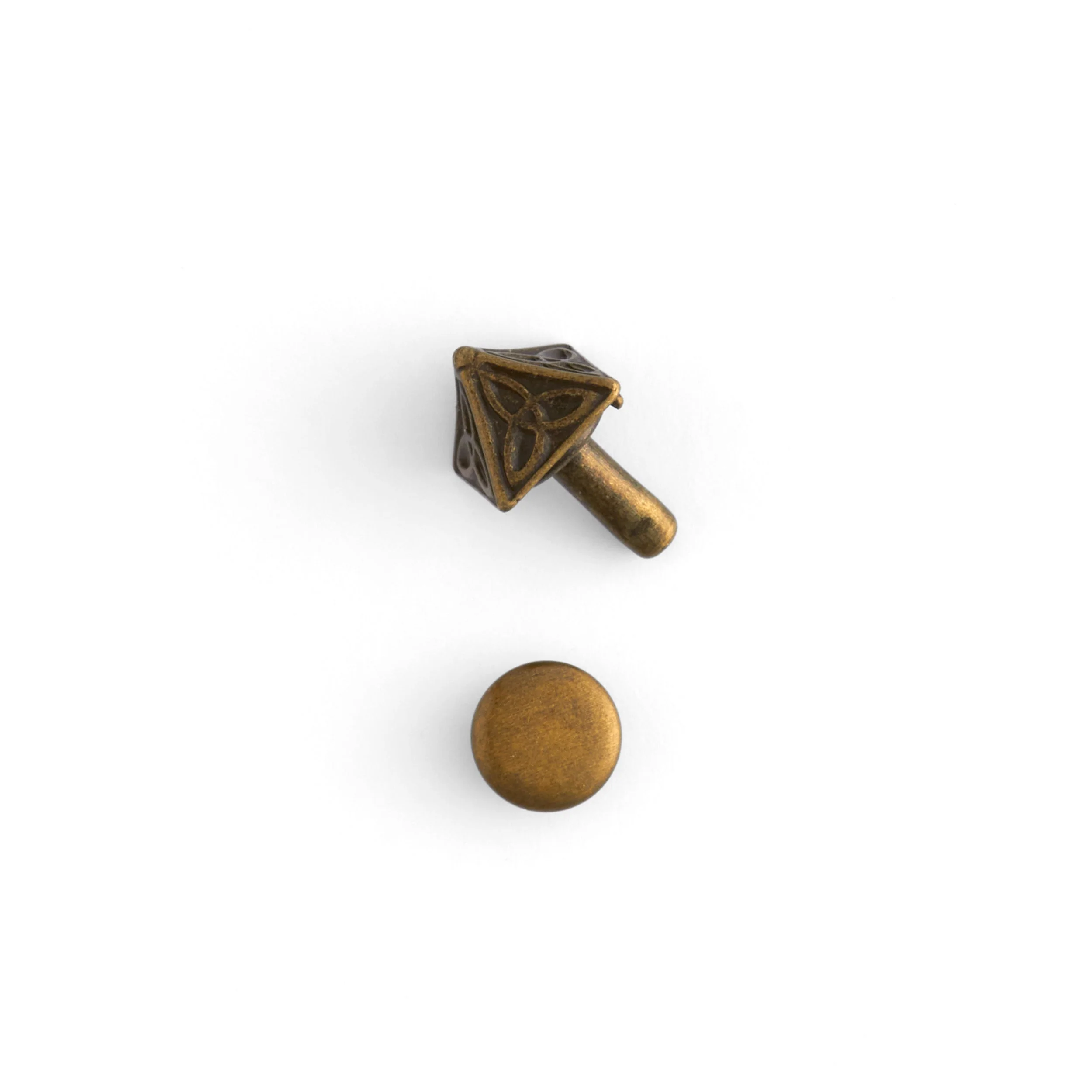Celtic Pyramid Rivets 6 Pack - Image 6