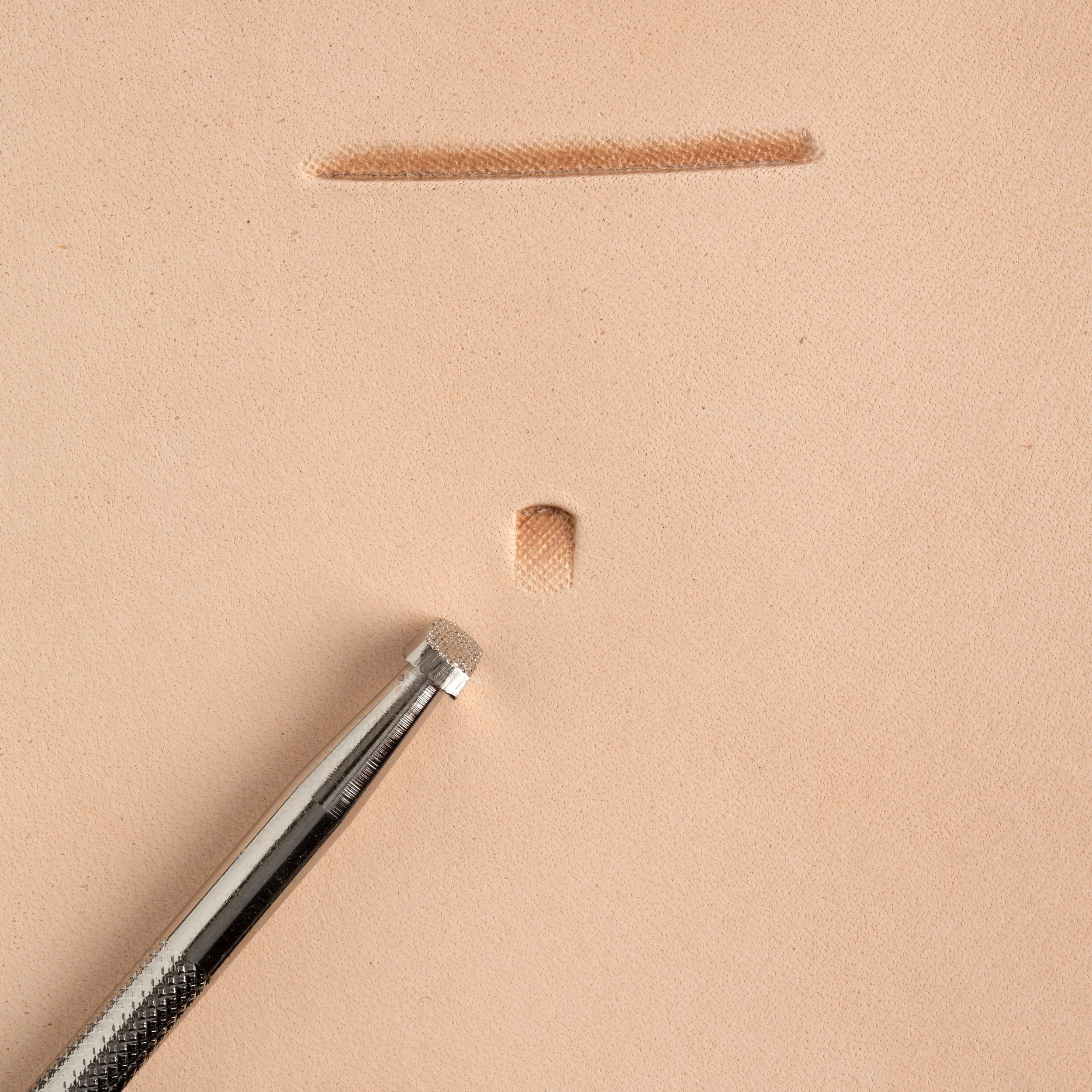 Craftool® Checked Beveler Stamp - Image 3