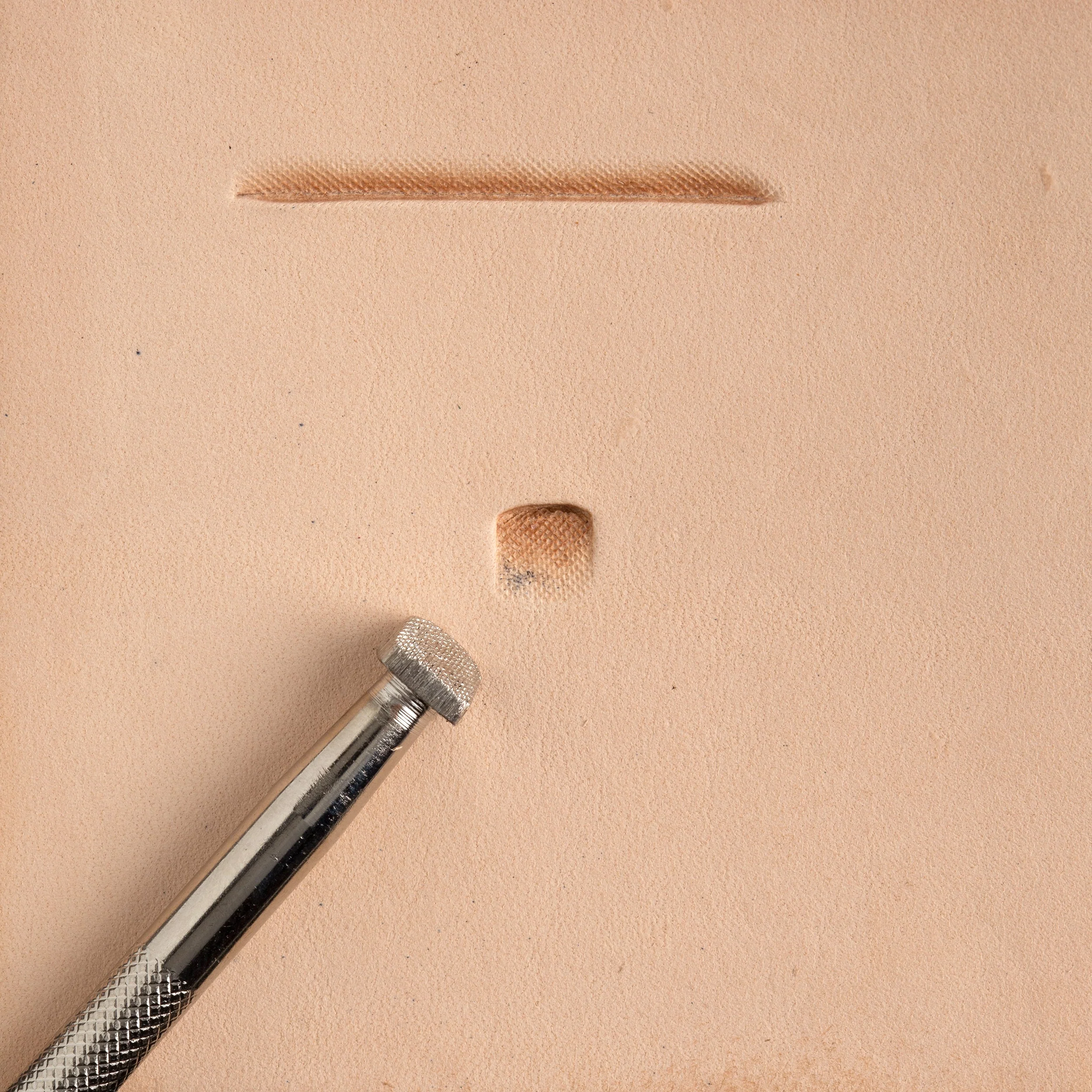 Craftool® Checked Beveler Stamp - Image 4
