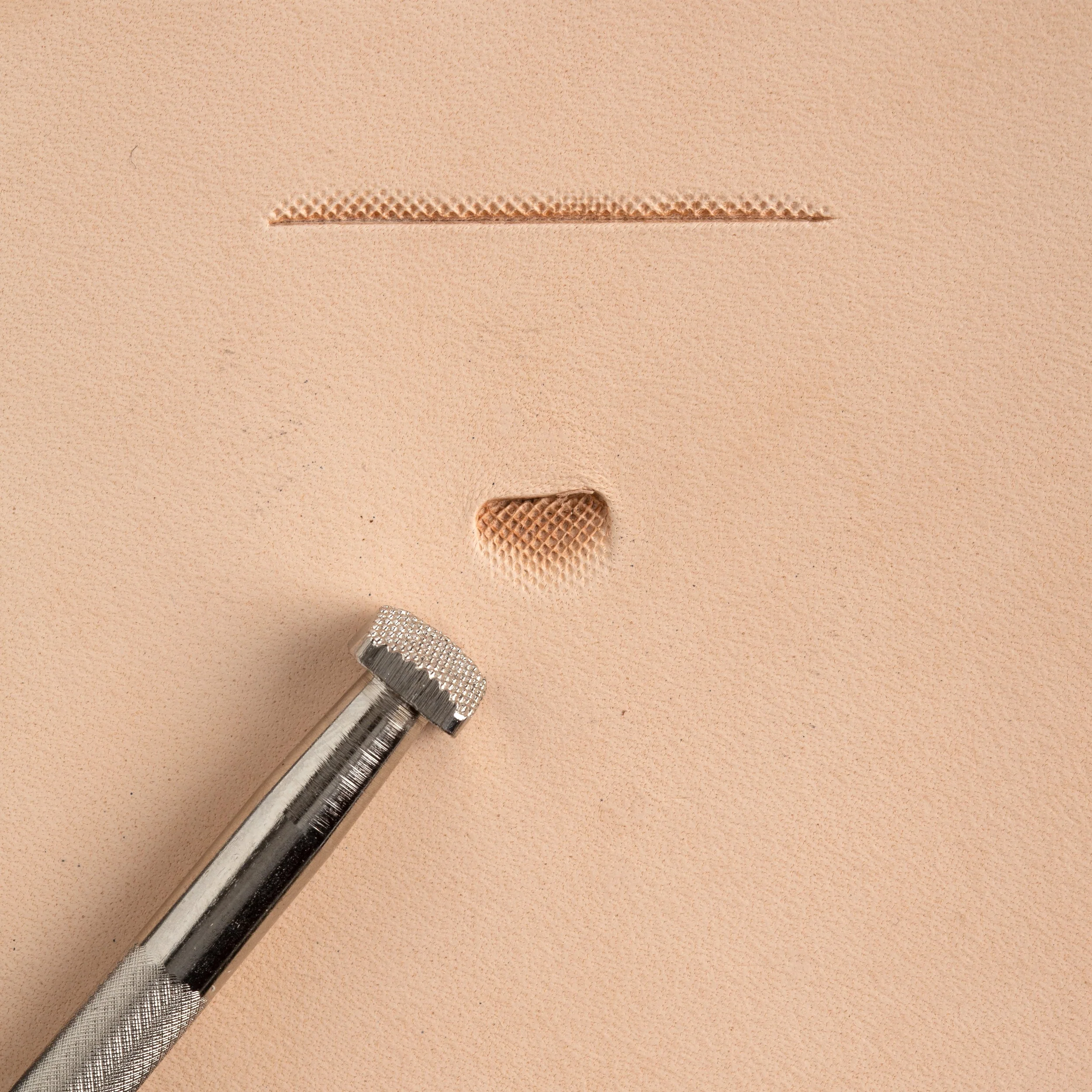 Craftool® Checked Beveler Stamp - Image 7