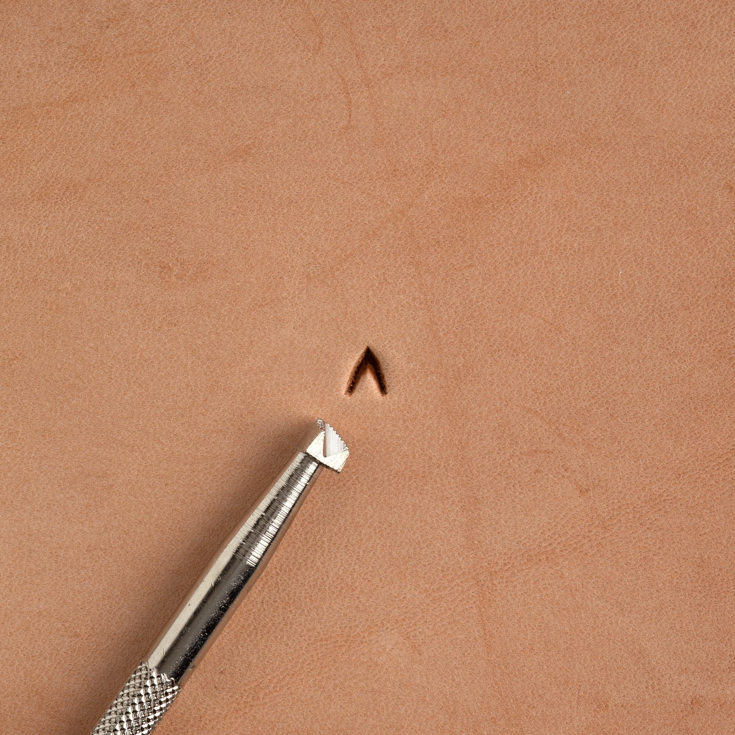 Craftool® Pointed Serrated Mulefoot Stamp - Image 2