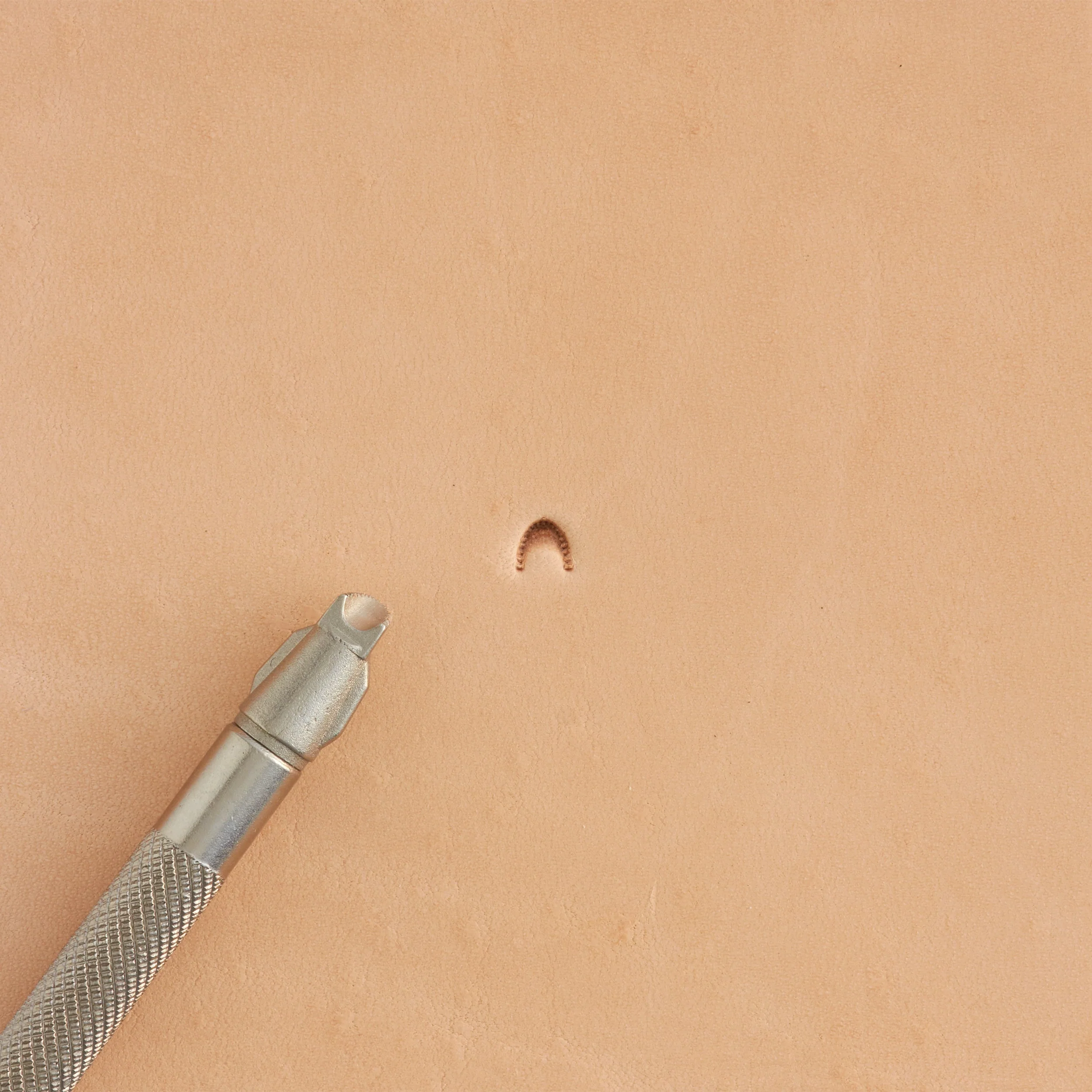 Craftool® Rounded Mulefoot Stamp - Image 2