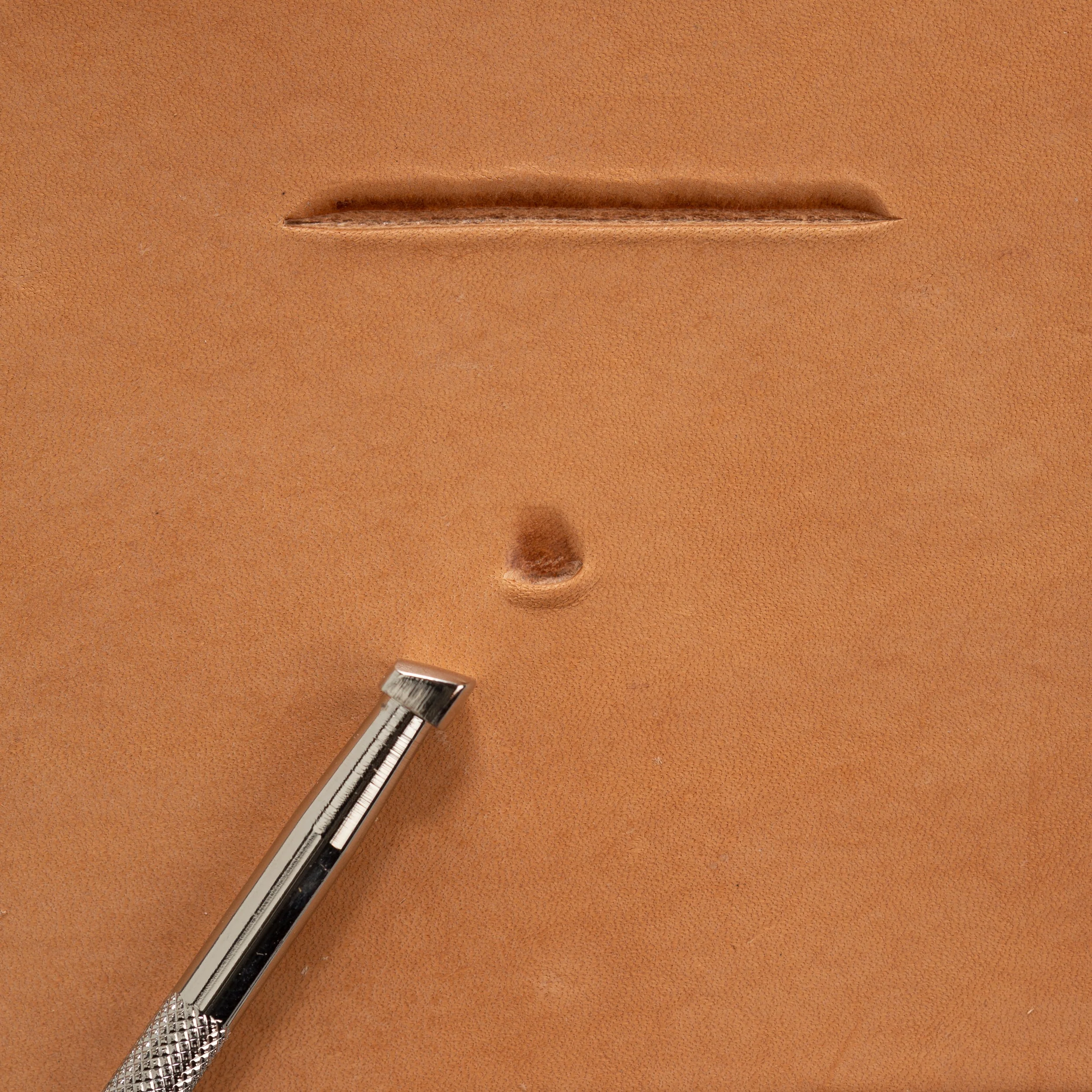 Craftool® Smooth Beveler Stamp - Image 2