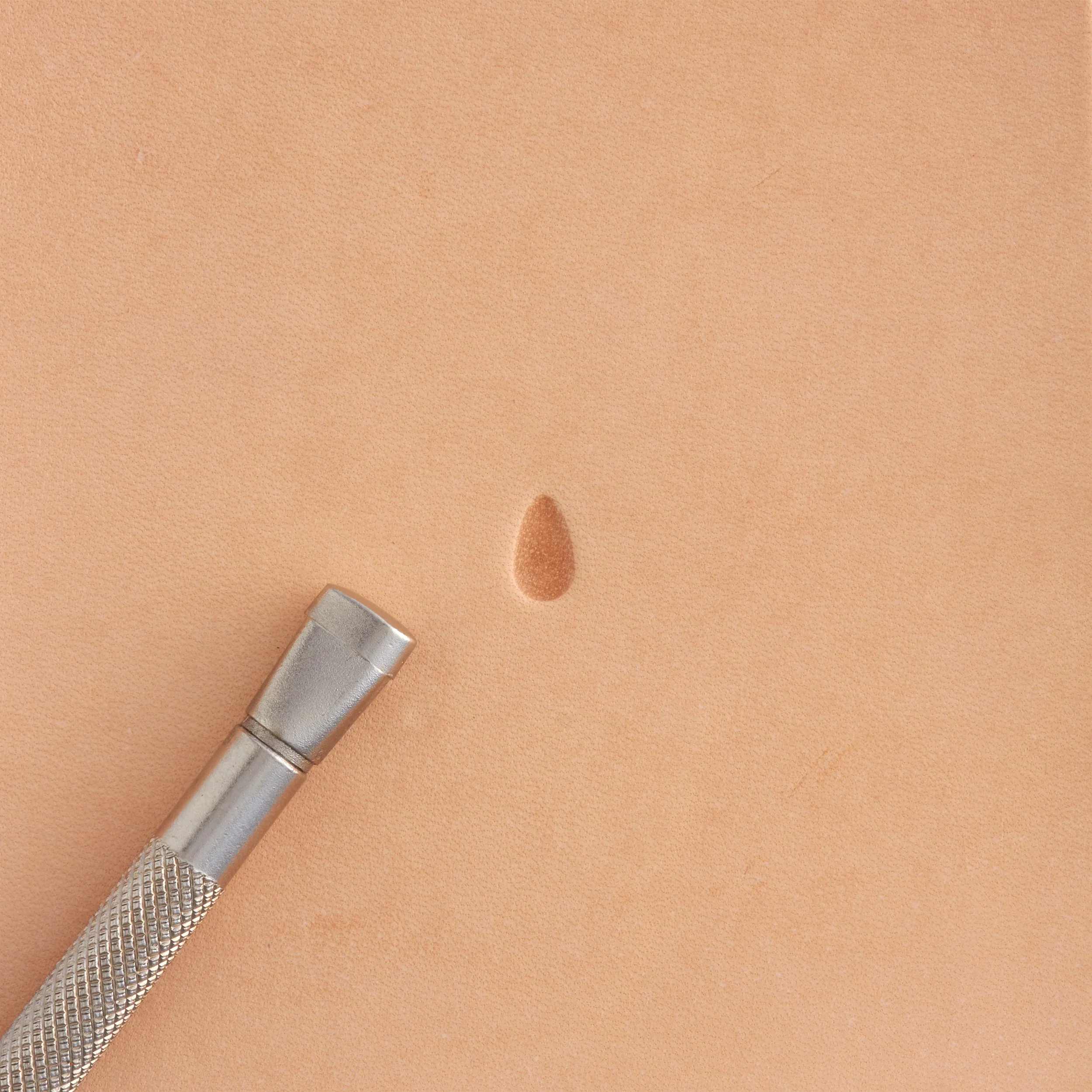 Craftool® Smooth Pear Shader Stamp - Image 6