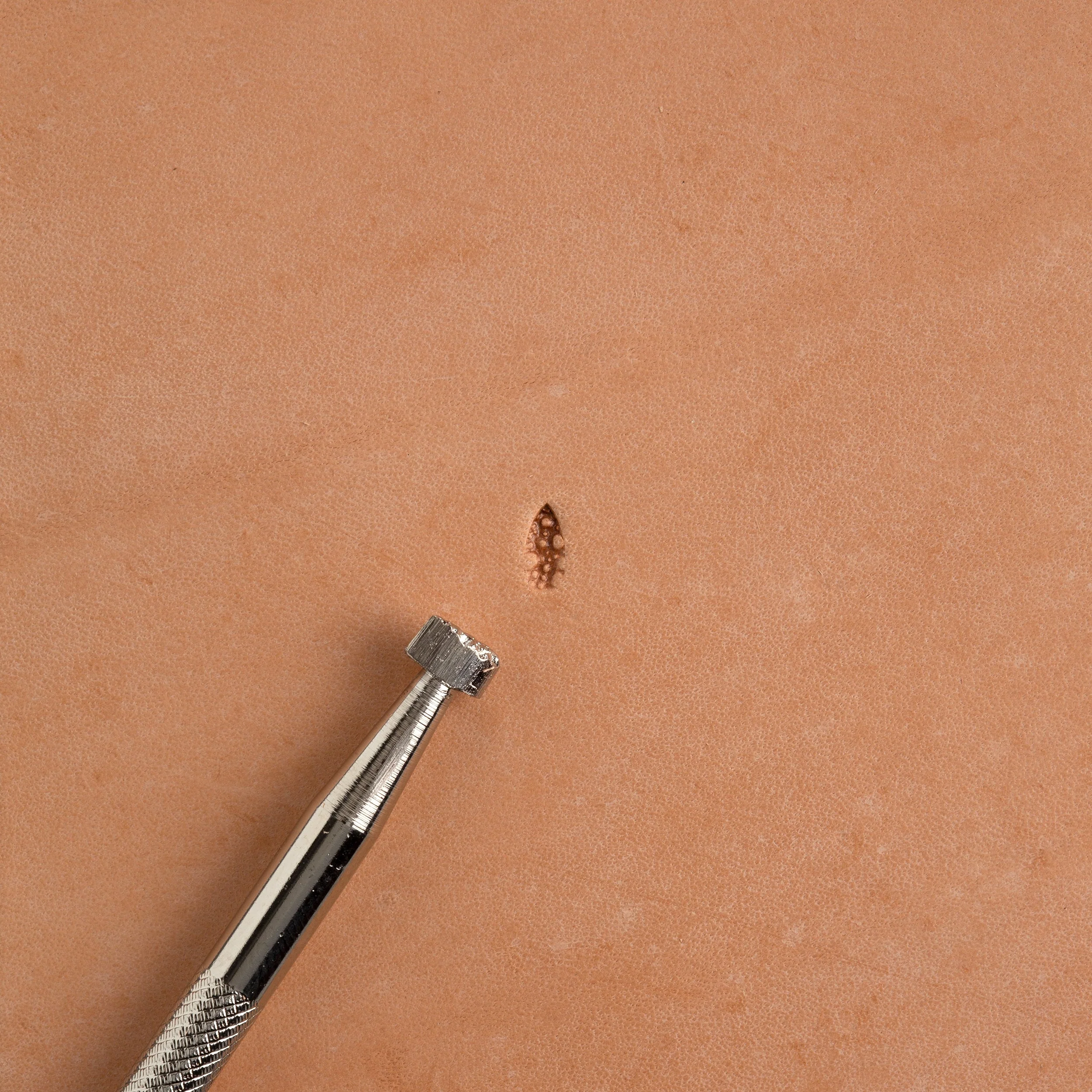 Craftool® Pebble Matting Stamp - Image 3