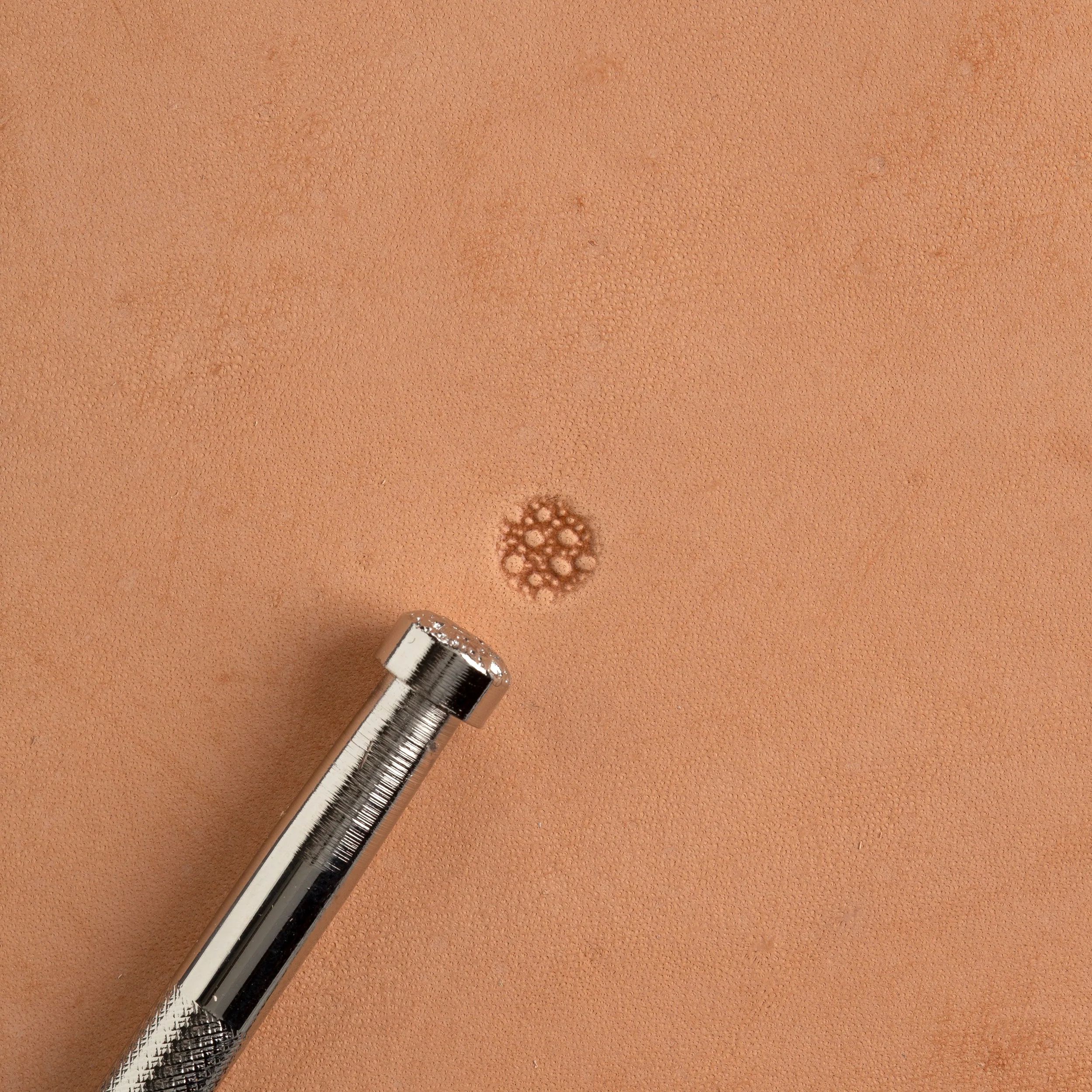 Craftool® Pebble Matting Stamp - Image 4