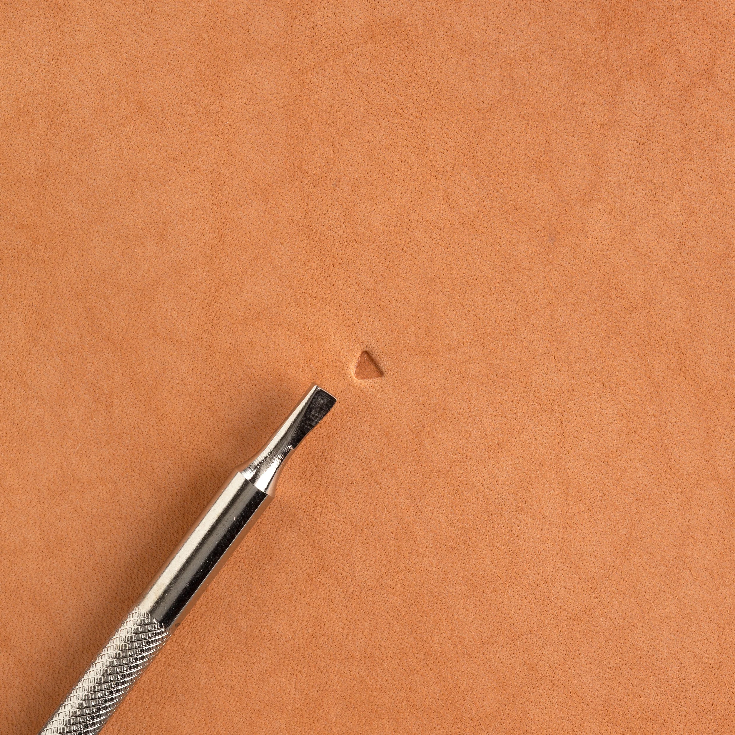 Craftool® Smooth Figure Beveler Stamp - Image 3