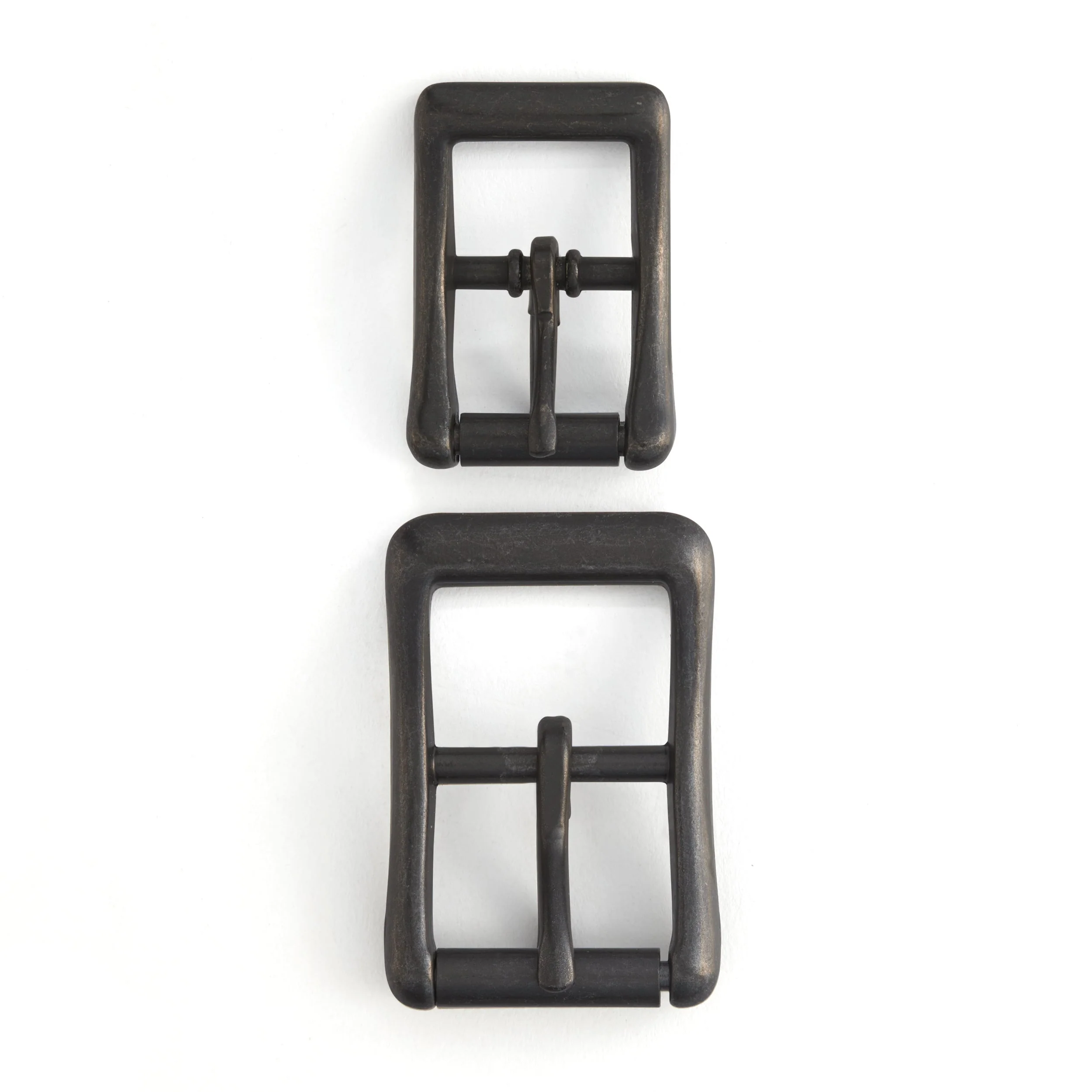 Flared Center Bar Roller Buckle - Image 2