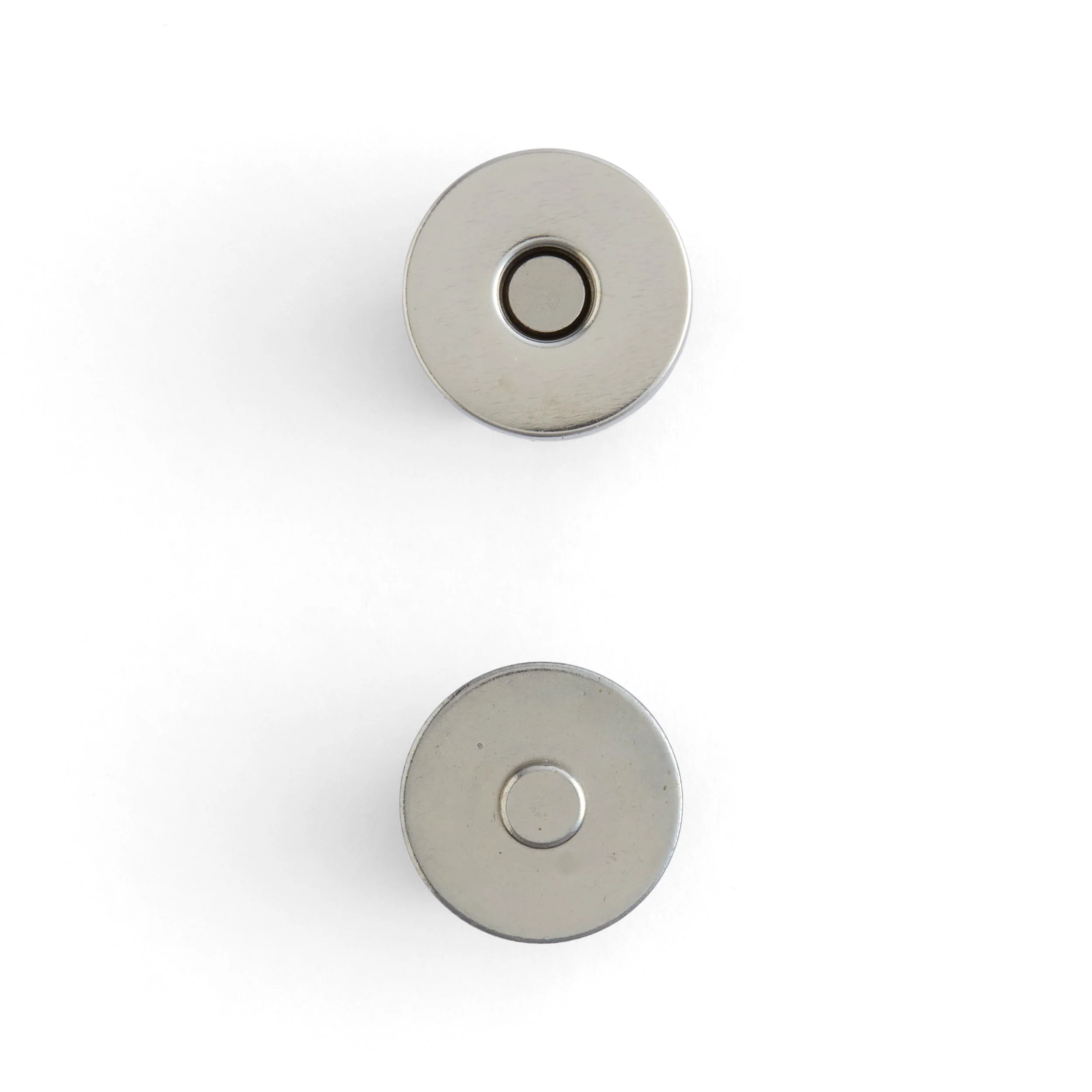 Magnetic Bag Clasp - Image 6