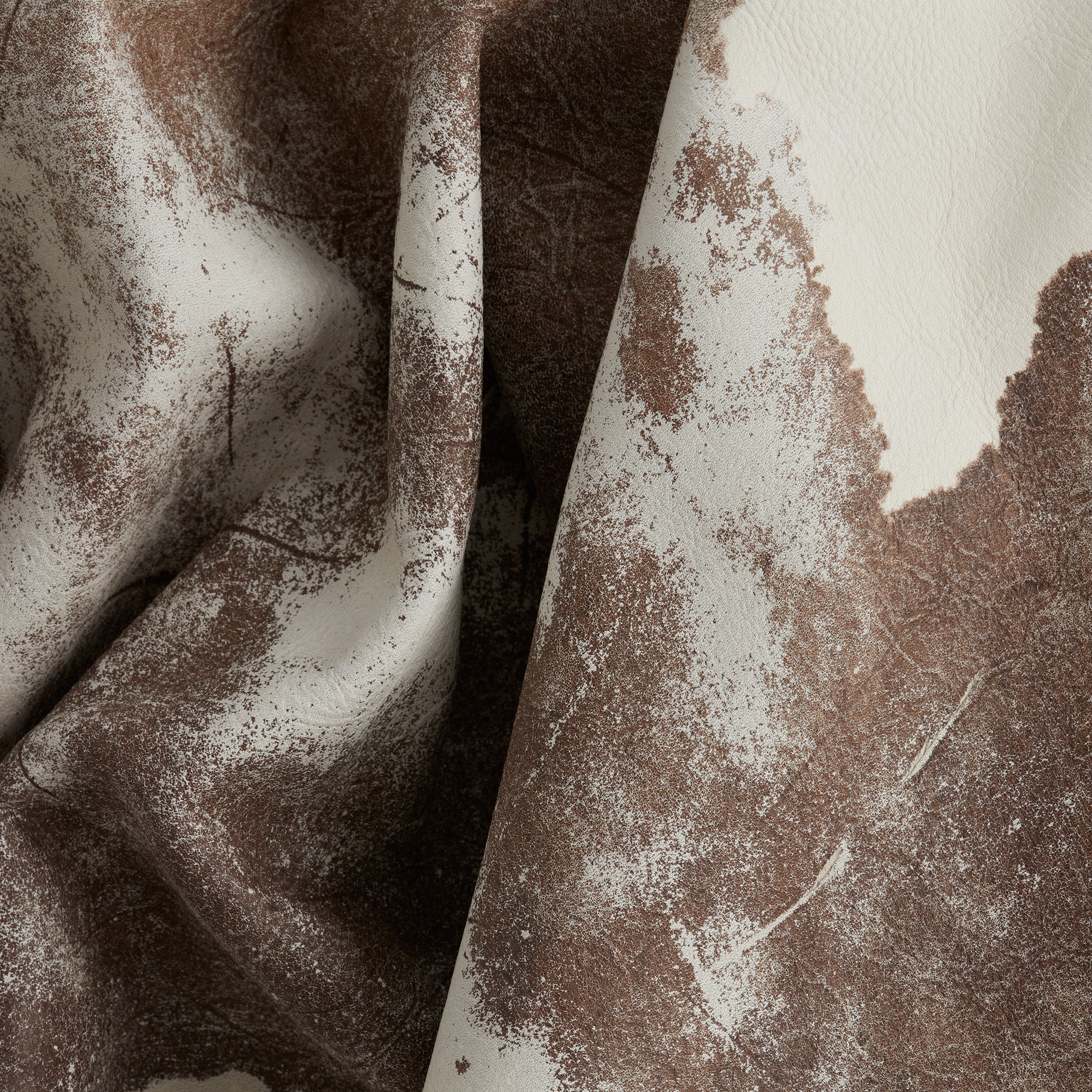Vintage Cowhide Whole Hide - Image 7